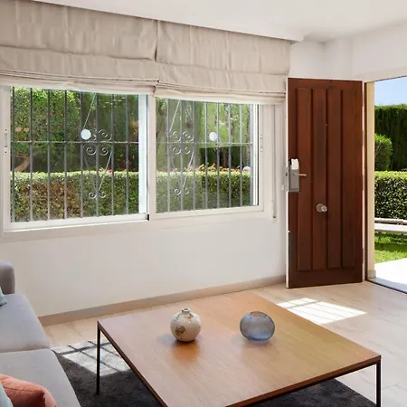 Playa & Mijas Costa & Fuengirola By Alfresco Apartment *